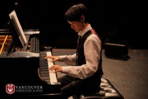 Piano Lessons in Coquitlam: What Students Can Expect From Their First Lessons